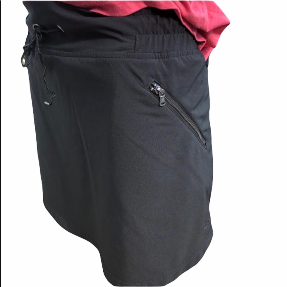 - Champion XL Black Fitness Skort! EUC!